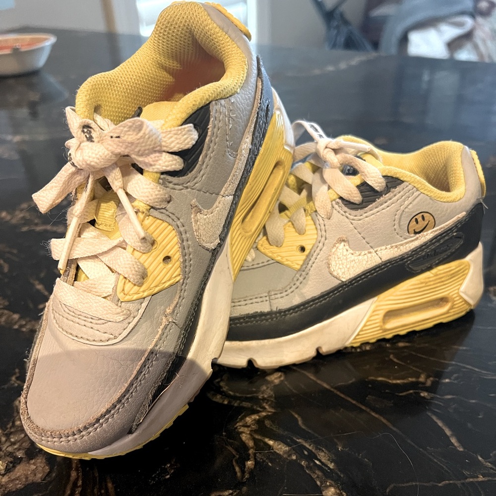 Nike Air Max “Smiley Face” Edition – Toddler Size 11C